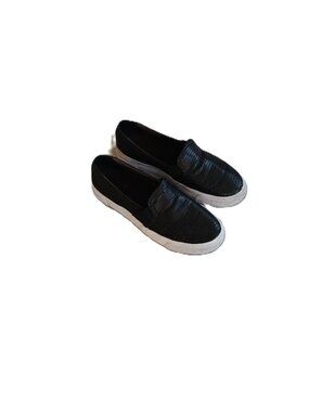 Gilley Black Slip-On Sneakers | Textured | White Sole | Size 6